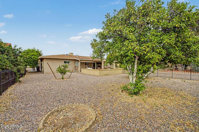 777 LEISURE WORLD --, Mesa, AZ 85206