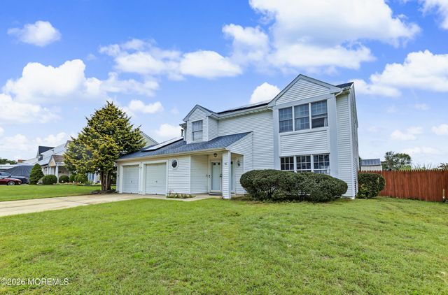 46 Deer Run Drive S, Barnegat, NJ 08005
