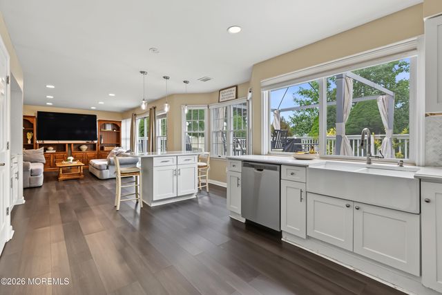 46 Deer Run Drive S, Barnegat, NJ 08005