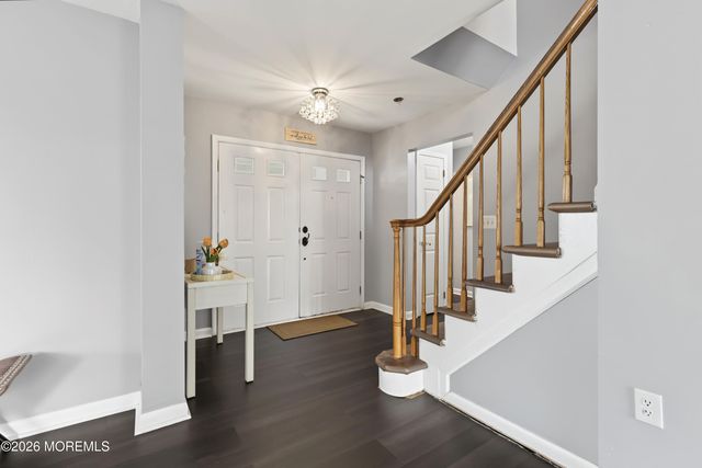 46 Deer Run Drive S, Barnegat, NJ 08005