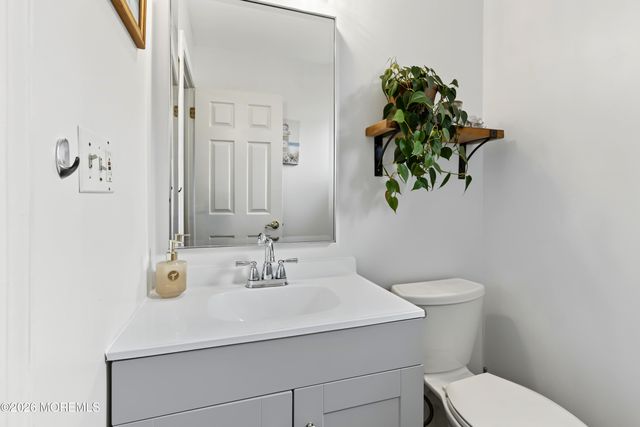 46 Deer Run Drive S, Barnegat, NJ 08005