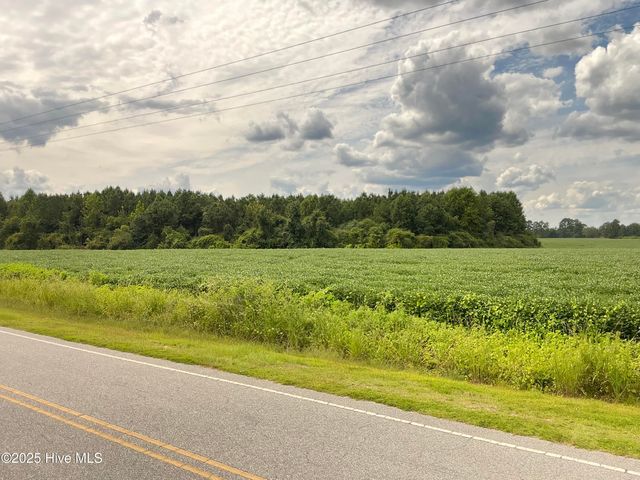 2100 Golf Course Road, Whiteville, NC 28472