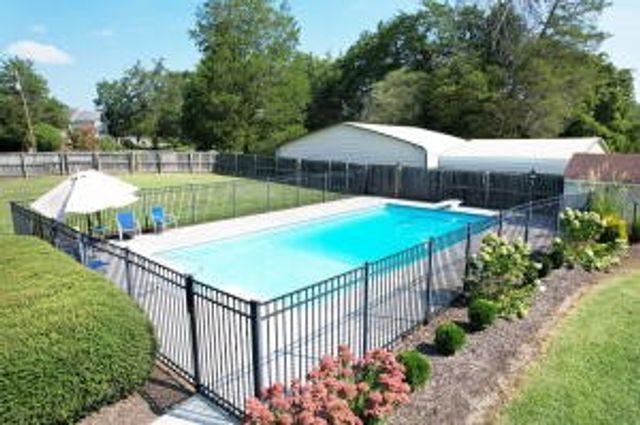 201 County Road 577, Englewood, TN 37329