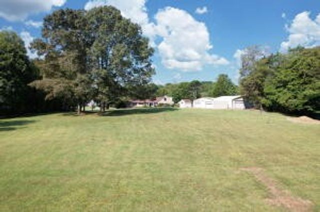 201 County Road 577, Englewood, TN 37329