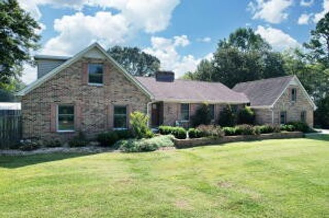 201 County Road 577, Englewood, TN 37329