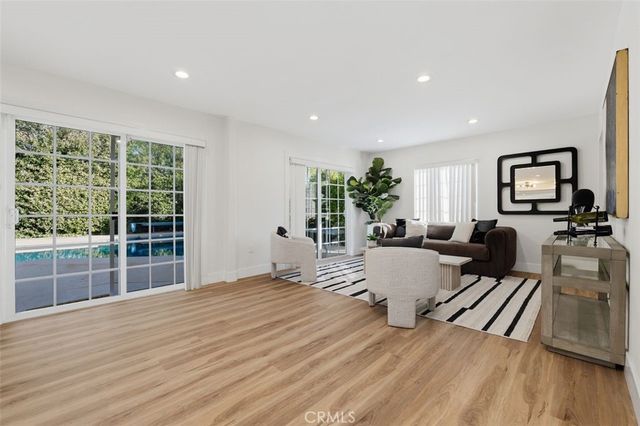 22534 Liberty Bell, Calabasas, CA 91302