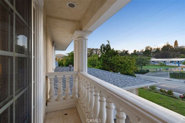 22534 Liberty Bell, Calabasas, CA 91302