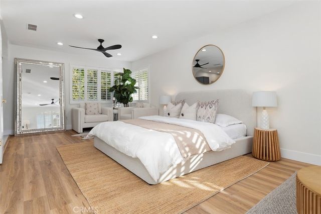 22534 Liberty Bell, Calabasas, CA 91302