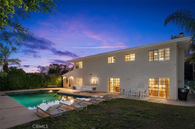 22534 Liberty Bell, Calabasas, CA 91302