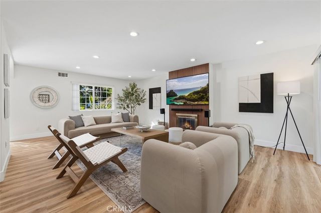 22534 Liberty Bell, Calabasas, CA 91302