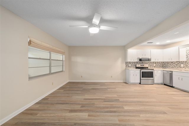 8501 SW 93RD LANE D, Ocala, FL 34481