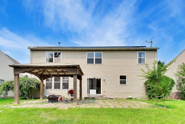 276 Claridge Circle, Bolingbrook, IL 60440