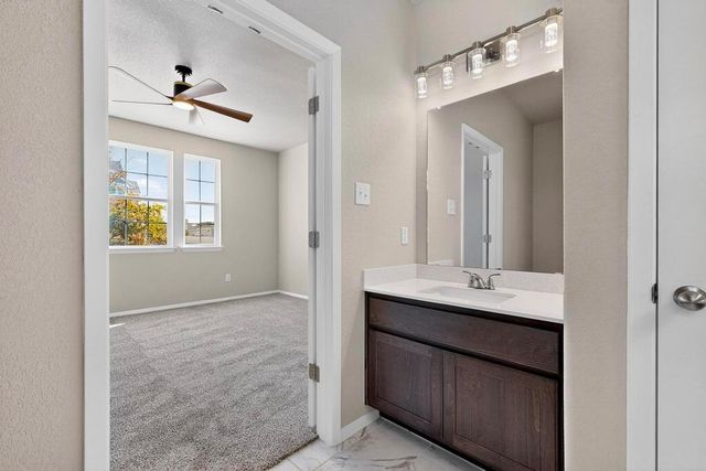 189 Fabion ST, Kyle, TX 78640