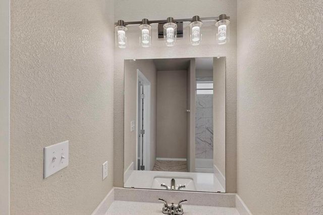 189 Fabion ST, Kyle, TX 78640