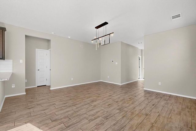 189 Fabion ST, Kyle, TX 78640