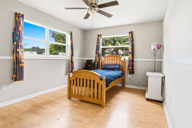 333 Elizabeth Road, Lake Worth, FL 33461