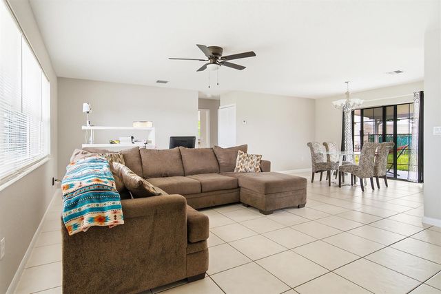 333 Elizabeth Road, Lake Worth, FL 33461