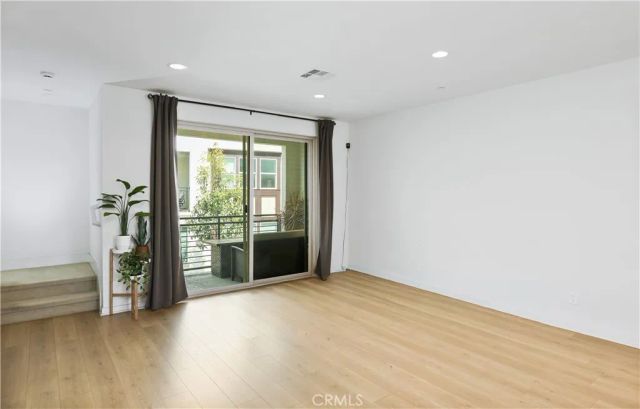 166 Novel, Irvine, CA 92618