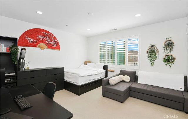 166 Novel, Irvine, CA 92618