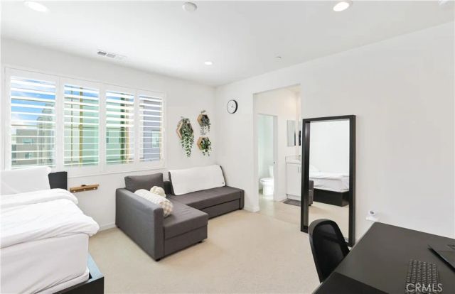 166 Novel, Irvine, CA 92618