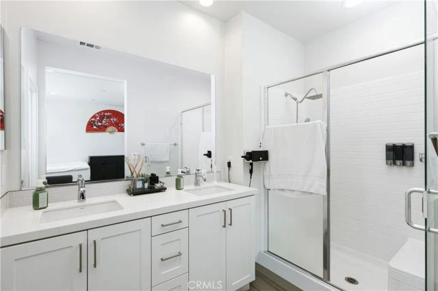 166 Novel, Irvine, CA 92618