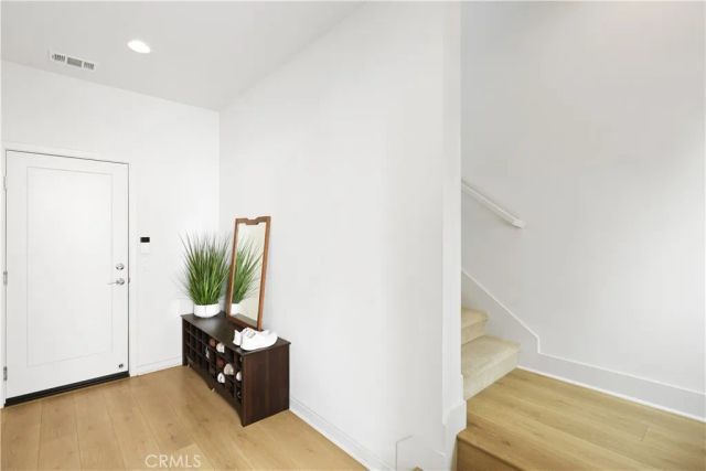 166 Novel, Irvine, CA 92618