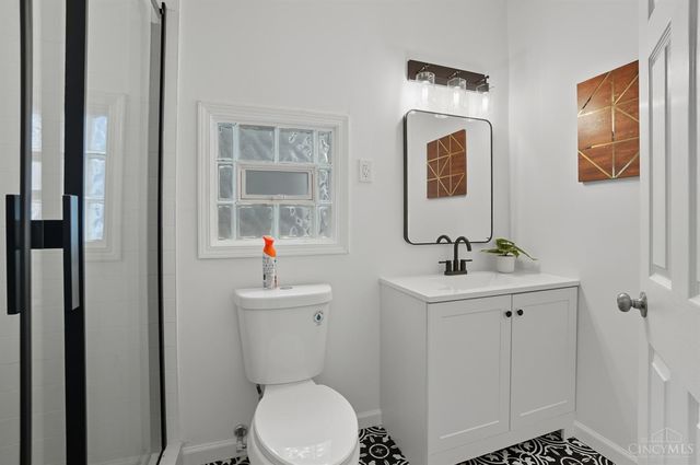 1820 Hewitt Ave, Cincinnati, OH 45207