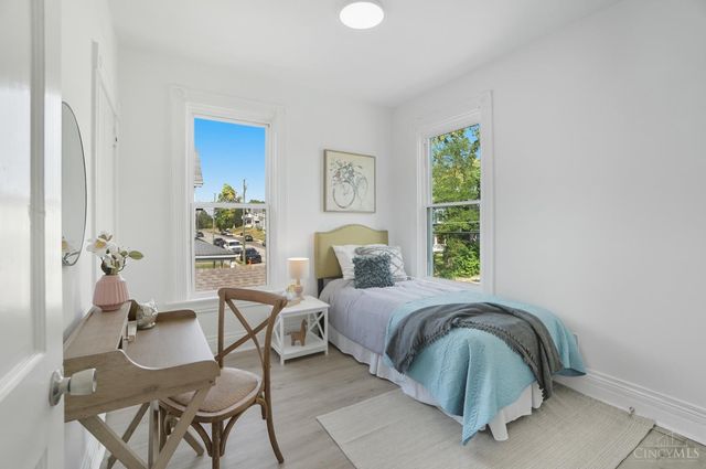 1820 Hewitt Ave, Cincinnati, OH 45207