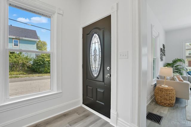 1820 Hewitt Ave, Cincinnati, OH 45207