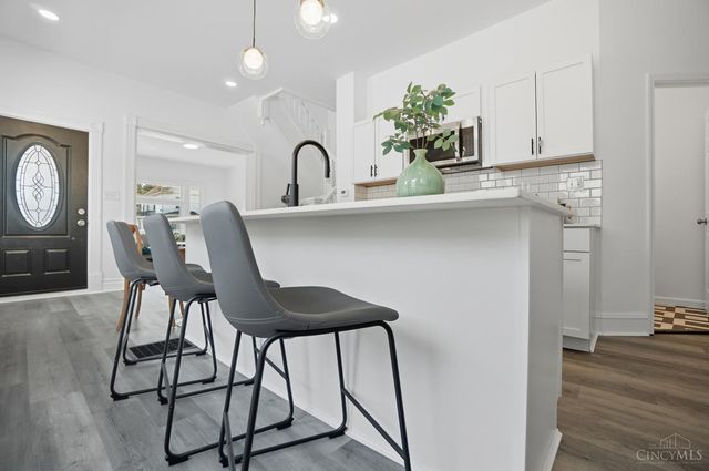 1820 Hewitt Ave, Cincinnati, OH 45207