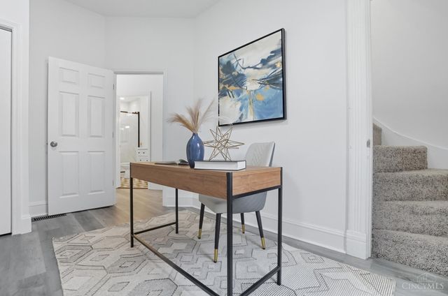 1820 Hewitt Ave, Cincinnati, OH 45207