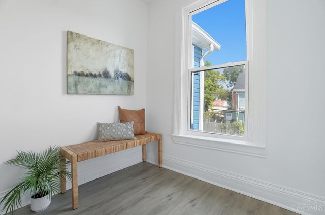 1820 Hewitt Ave, Cincinnati, OH 45207