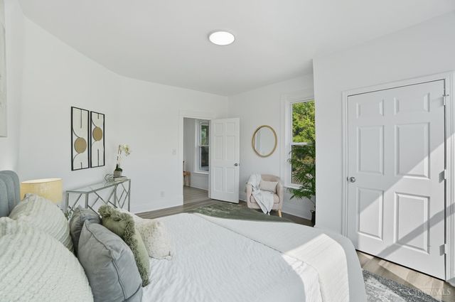 1820 Hewitt Ave, Cincinnati, OH 45207