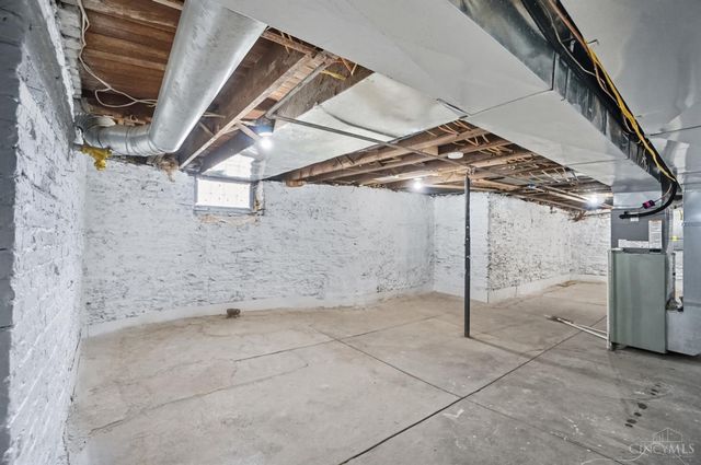 1820 Hewitt Ave, Cincinnati, OH 45207