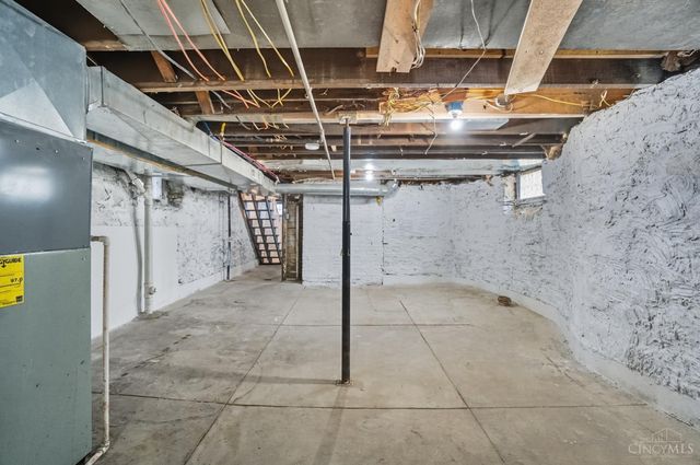 1820 Hewitt Ave, Cincinnati, OH 45207