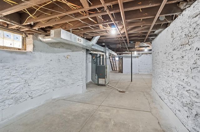 1820 Hewitt Ave, Cincinnati, OH 45207