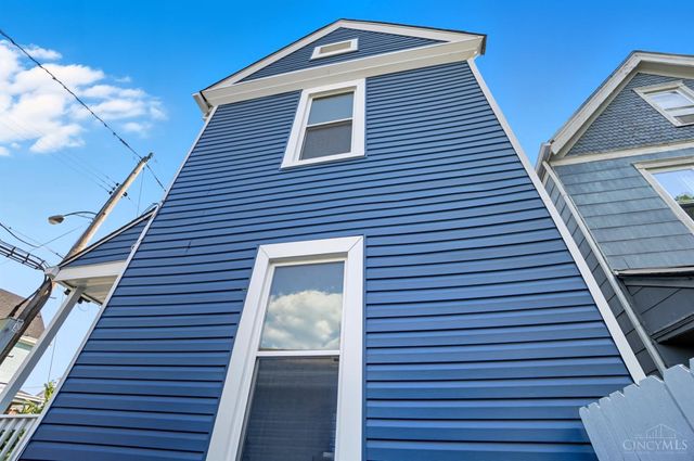 1820 Hewitt Ave, Cincinnati, OH 45207