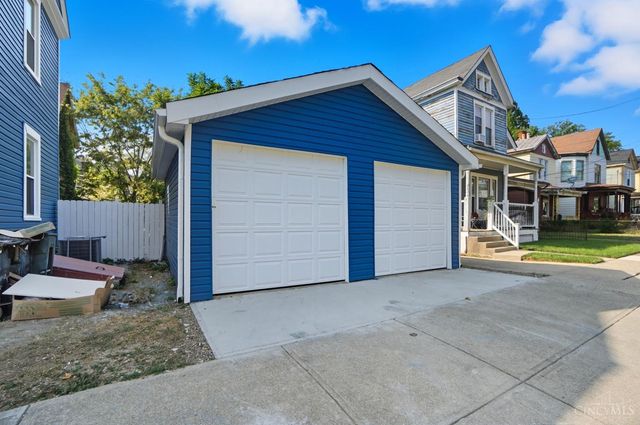 1820 Hewitt Ave, Cincinnati, OH 45207