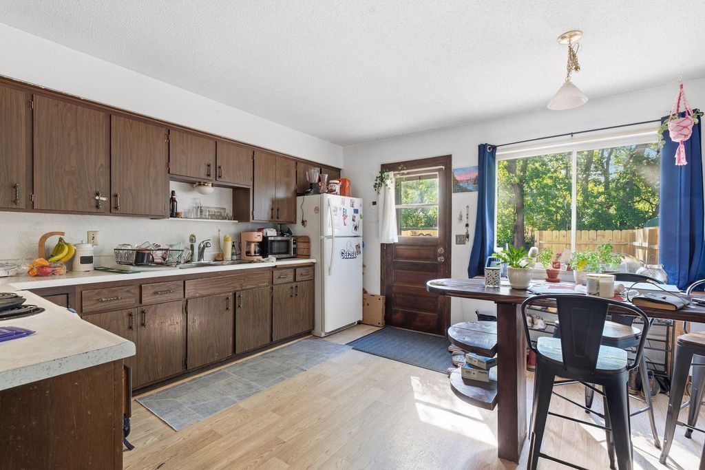 827 Weeks Avenue SE, Minneapolis, MN 55414 — photo 5