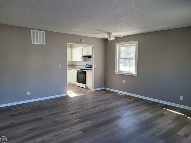 1434 Nelson Street, Port Huron, MI 48060