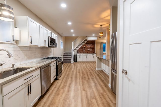 3005 Plank Road, Cottrellville Twp, MI 48039