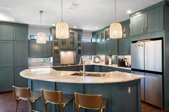 3713 Walden Estates Drive, Montgomery, TX 77356