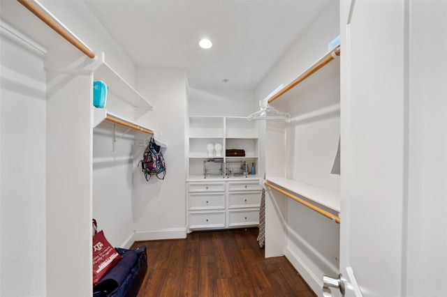 3713 Walden Estates Drive, Montgomery, TX 77356