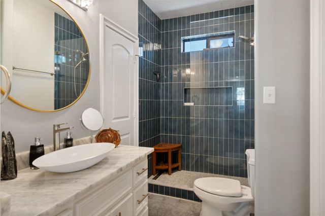 3713 Walden Estates Drive, Montgomery, TX 77356