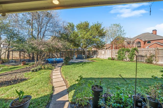 3713 Walden Estates Drive, Montgomery, TX 77356