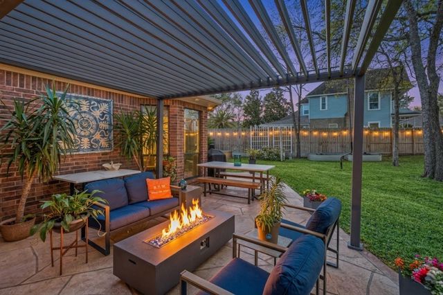 3713 Walden Estates Drive, Montgomery, TX 77356