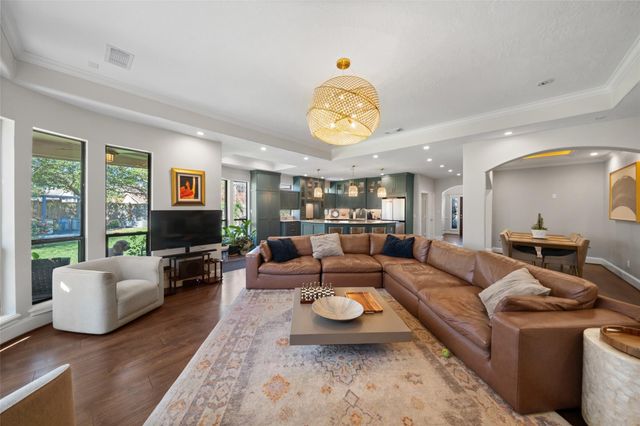 3713 Walden Estates Drive, Montgomery, TX 77356