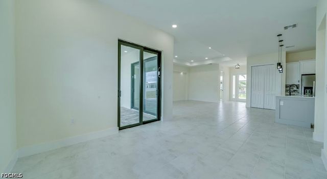 3614 SW 3 ST, Cape Coral, FL 33991