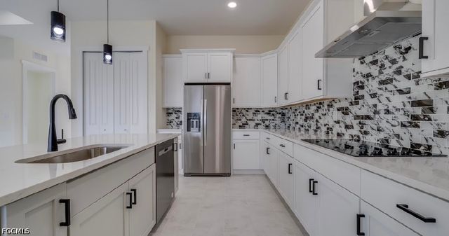 3614 SW 3 ST, Cape Coral, FL 33991
