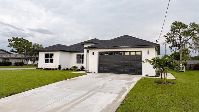 4200 Leaf Road, Sebring, FL 33875